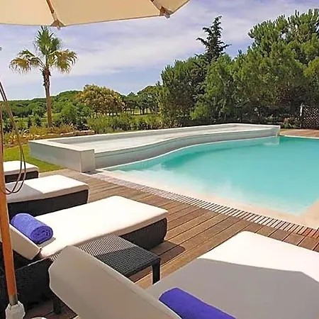 Olhos De Agua Sleeps 8 Pool Air Con Wifi Villa
